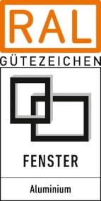 RAL Gütezeichen für Aluminium-Fenster mit Logo und Schriftzug „Fenster“